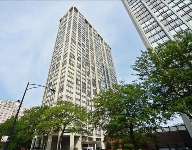 5455 N Sheridan Rd #908