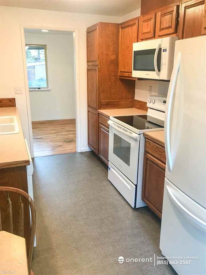 6405 234th Pl SW - Photo 3 of 16