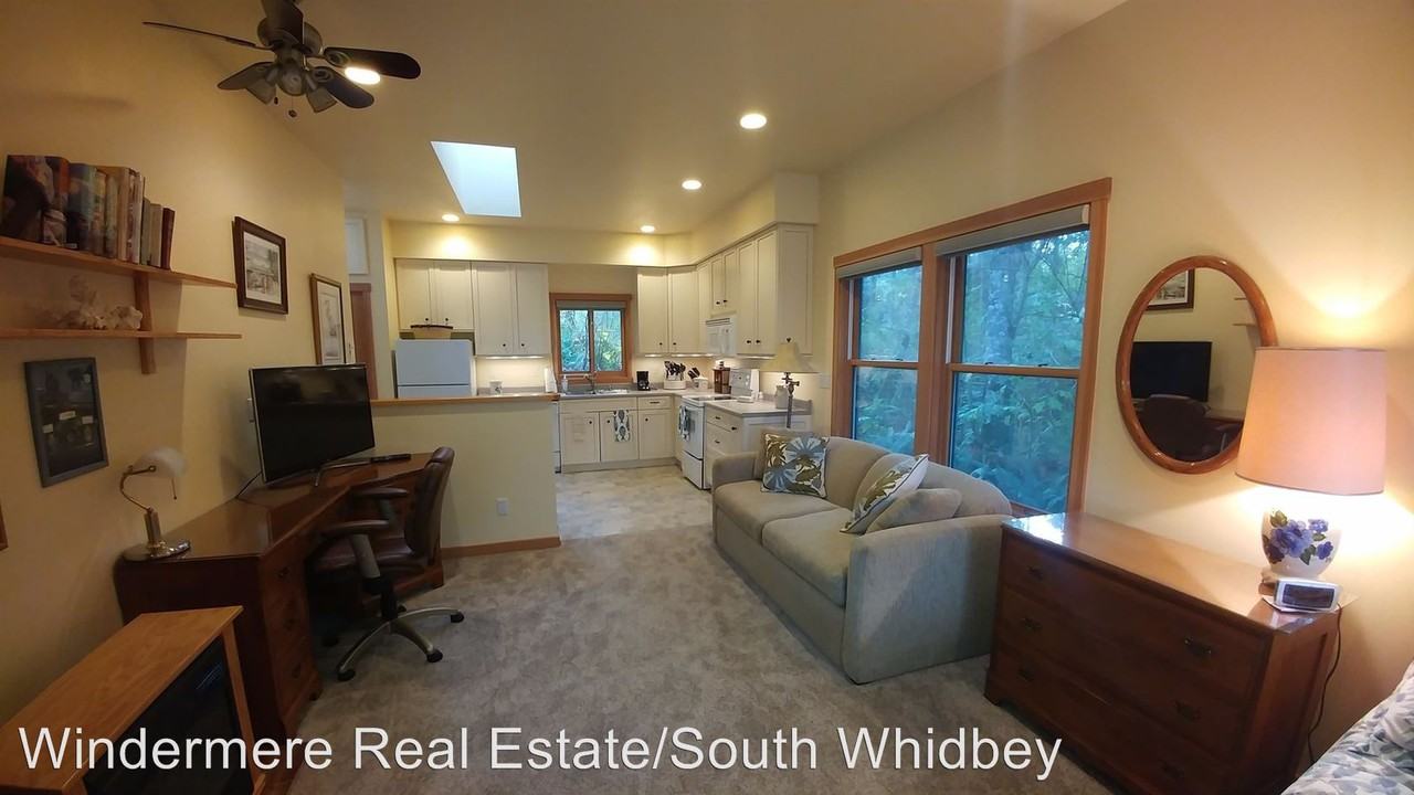 4107 East Harbor Road #B - Photo 3 of 12