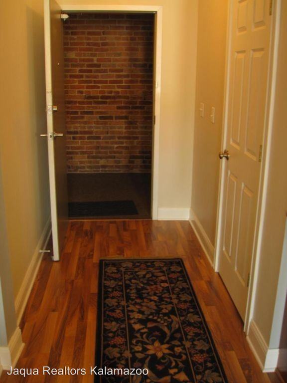 165 Portage Street - Photo 3 of 16