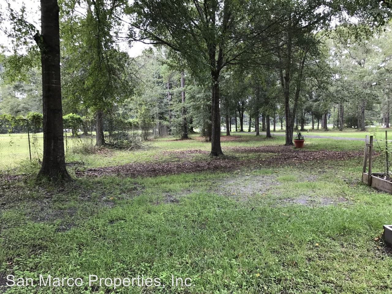 13940 Normandy Blvd - Photo 2 of 10