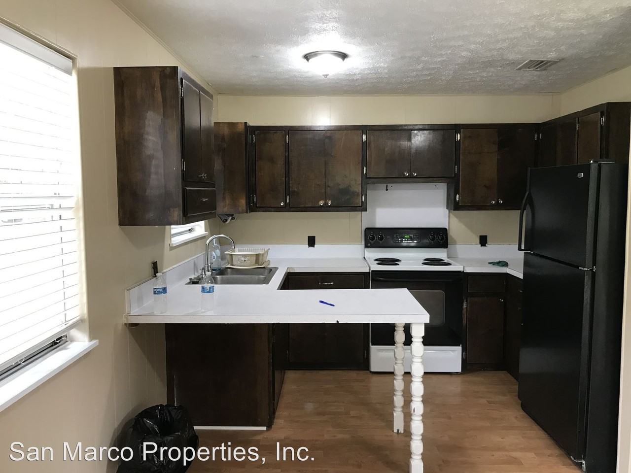 13940 Normandy Blvd - Photo 3 of 10