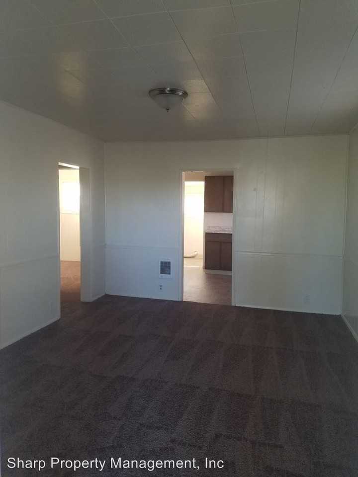 1111 7th Ave - Photo 3 of 10