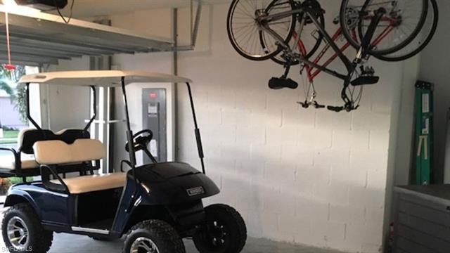 14932 Edgewater Circle - Photo 3 of 17