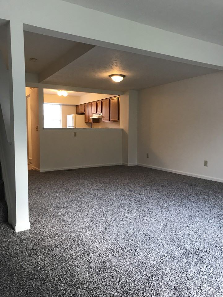 1372 Nicholas Drive - Photo 2 of 7
