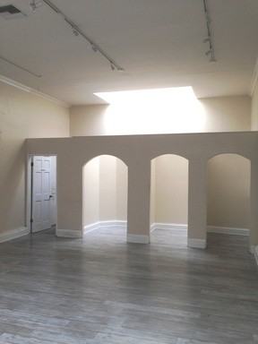 131 W Chapman Ave - Photo 3 of 5