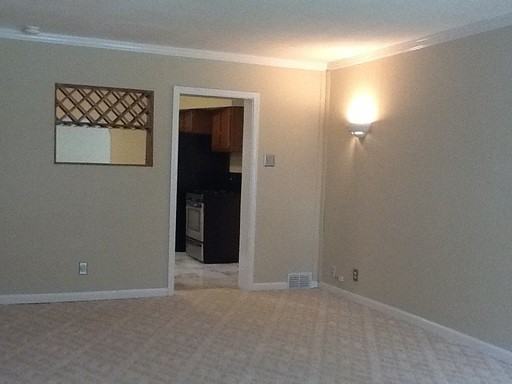 219 Kenwood Ave - Photo 3 of 15