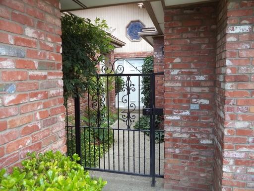 4804 Vista Del Oso Ct NE - Photo 2 of 2