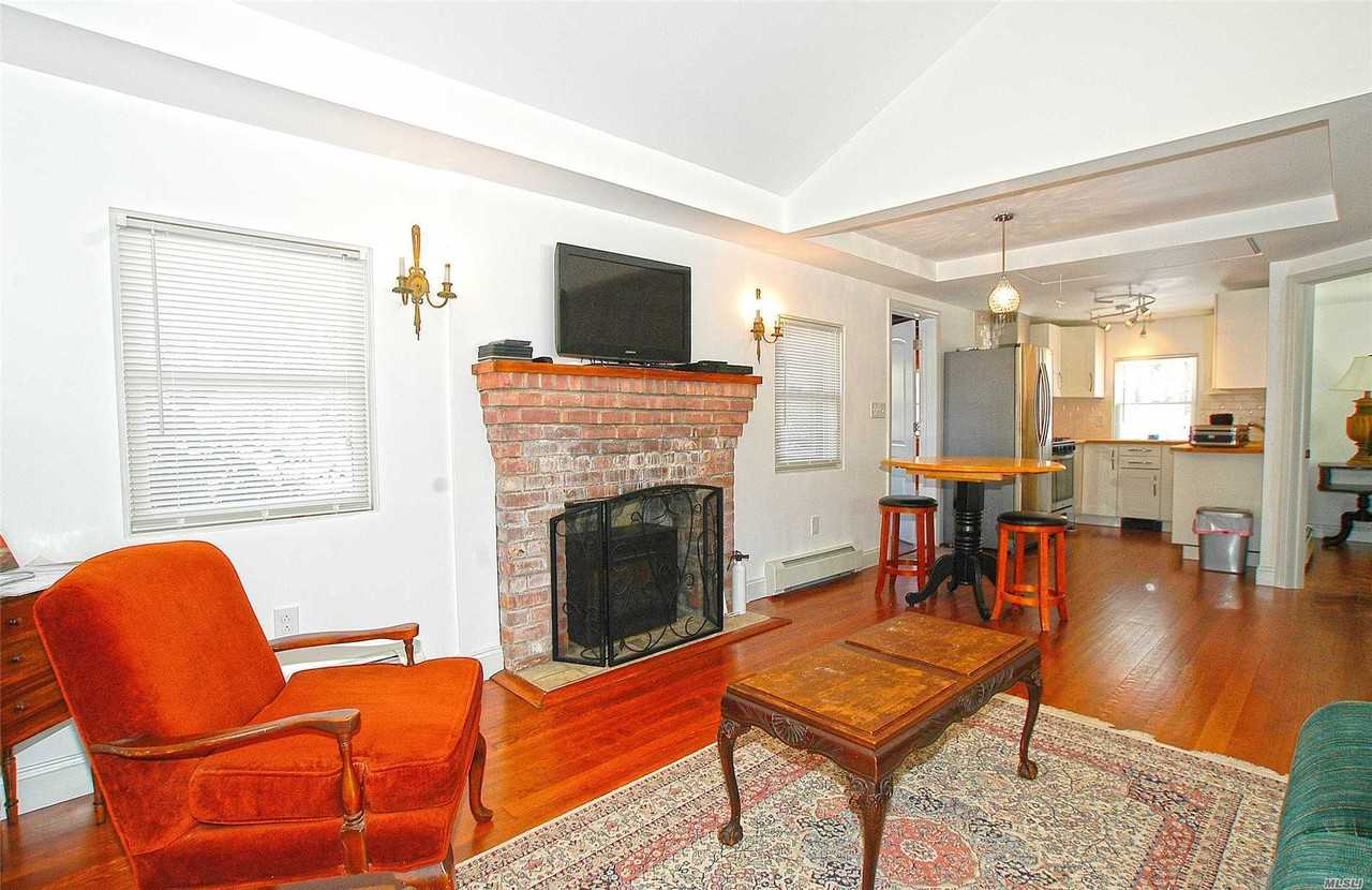 38 Birch Hill Rd - Photo 3 of 8