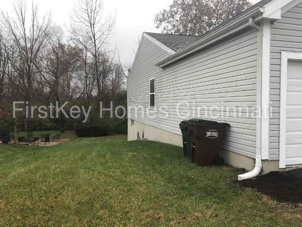 40 Sprucewood Ct - Photo 3 of 40