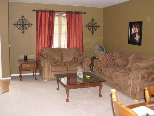 20479 E Bates Pl - Photo 2 of 7