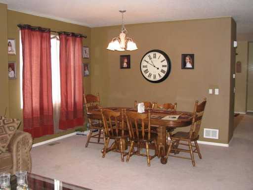 20479 E Bates Pl - Photo 3 of 7