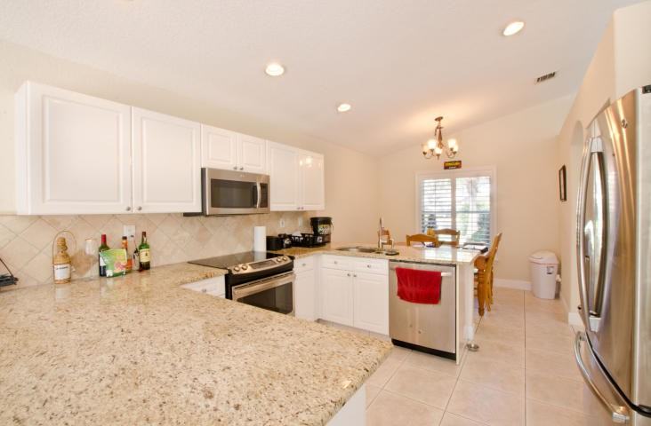 5185 Prairie Dunes Village Circle - Photo 3 of 6