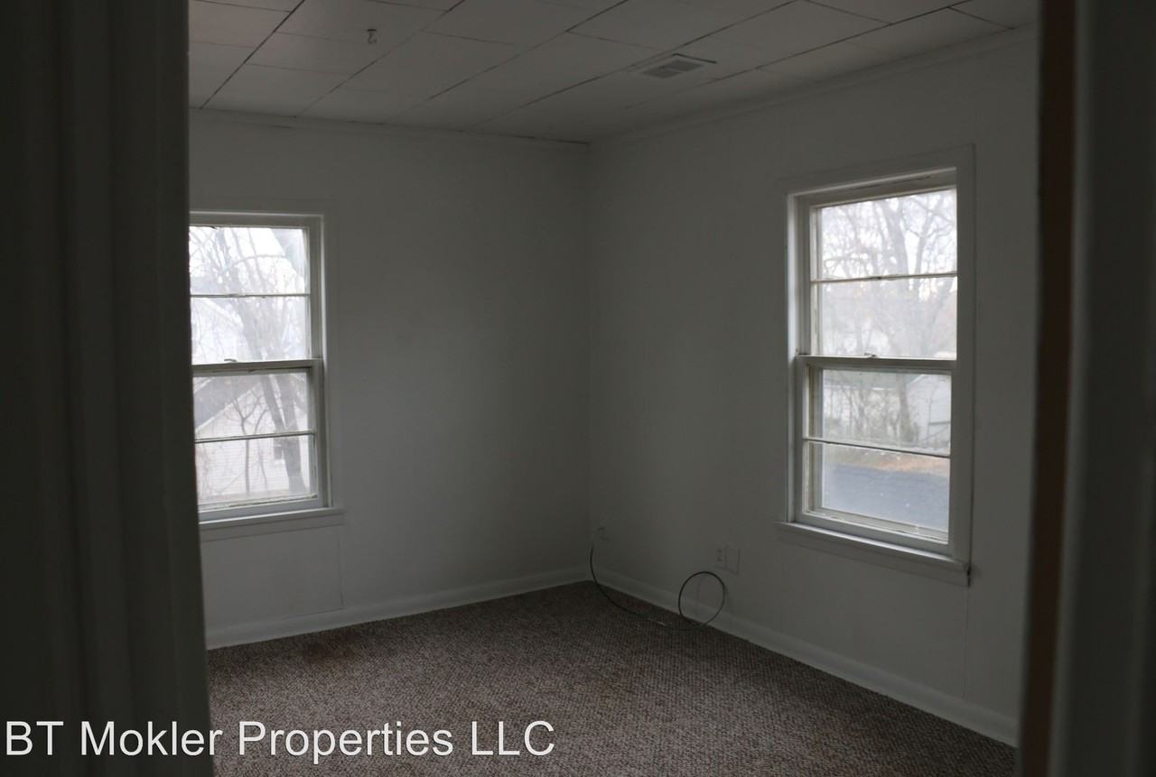 751 Woodland Ave - Photo 3 of 6