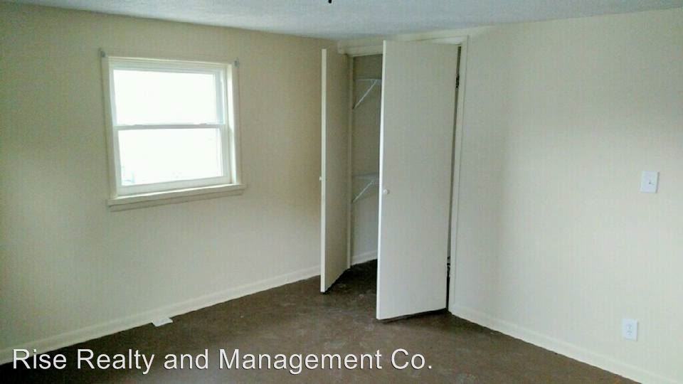 8297 High St - Photo 3 of 6