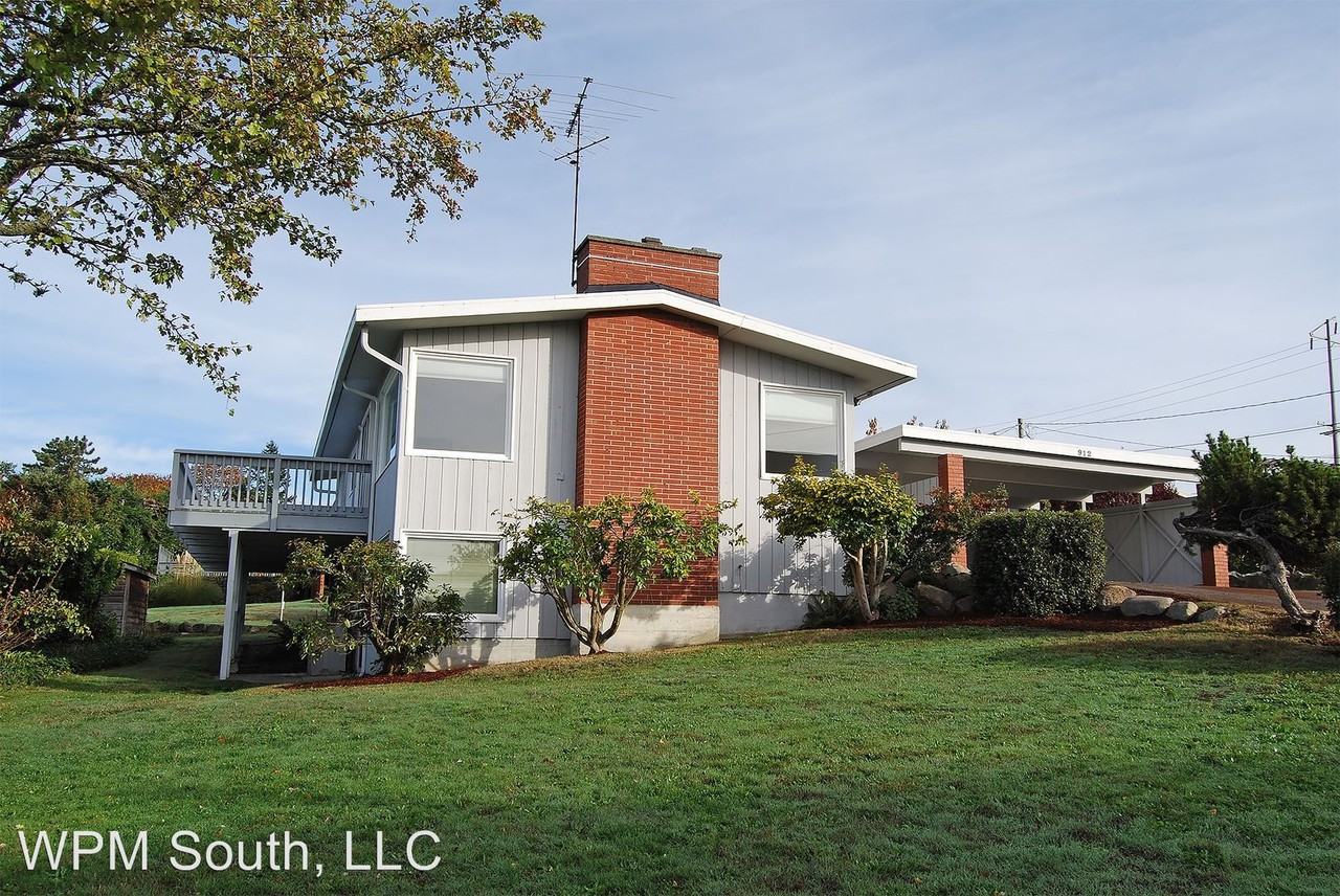 912 S 226th Pl - Photo 2 of 50