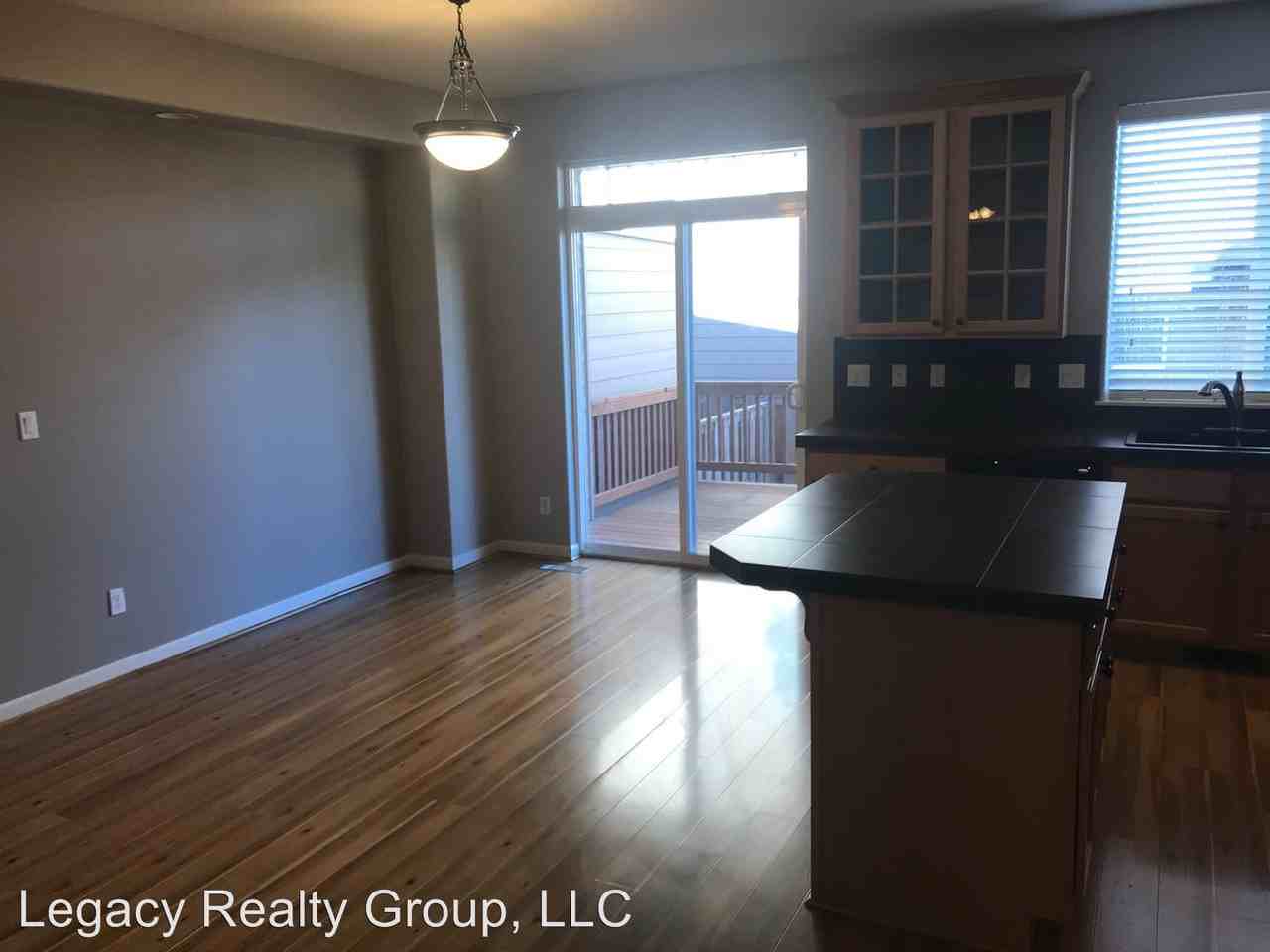 14093 Passage Pkwy - Photo 3 of 22