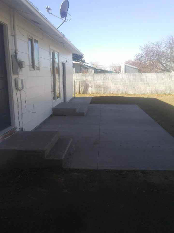 214 Rice Ave - Photo 3 of 17