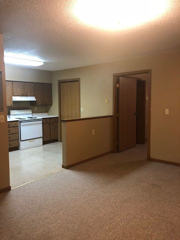 309 N 2nd Ave - Photo 3 of 9