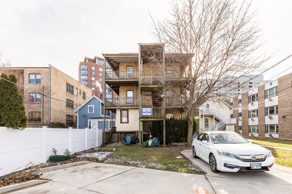 1120 Ontario Street - Photo 2 of 5