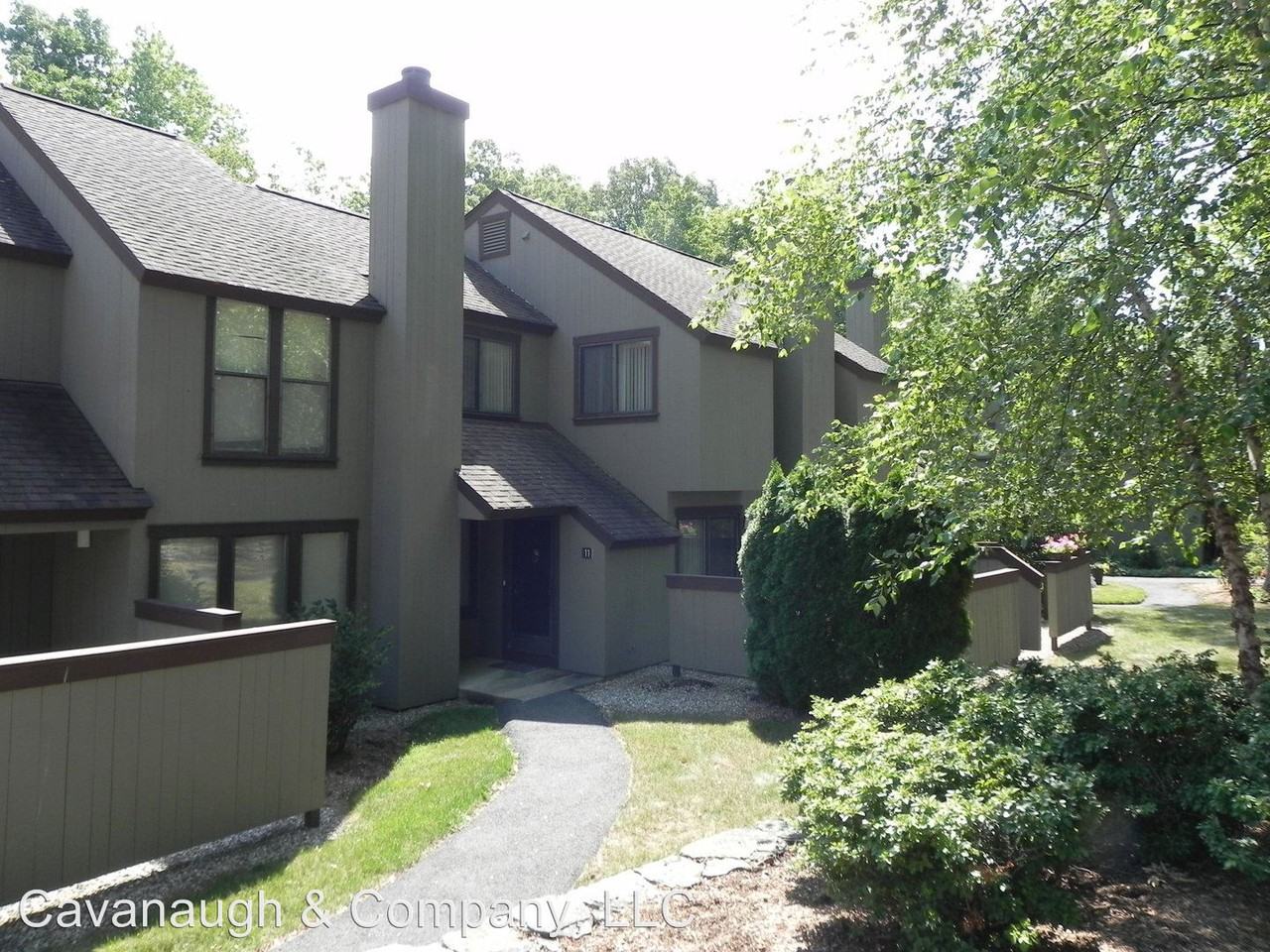 11 Willow Ln - Photo 2 of 22