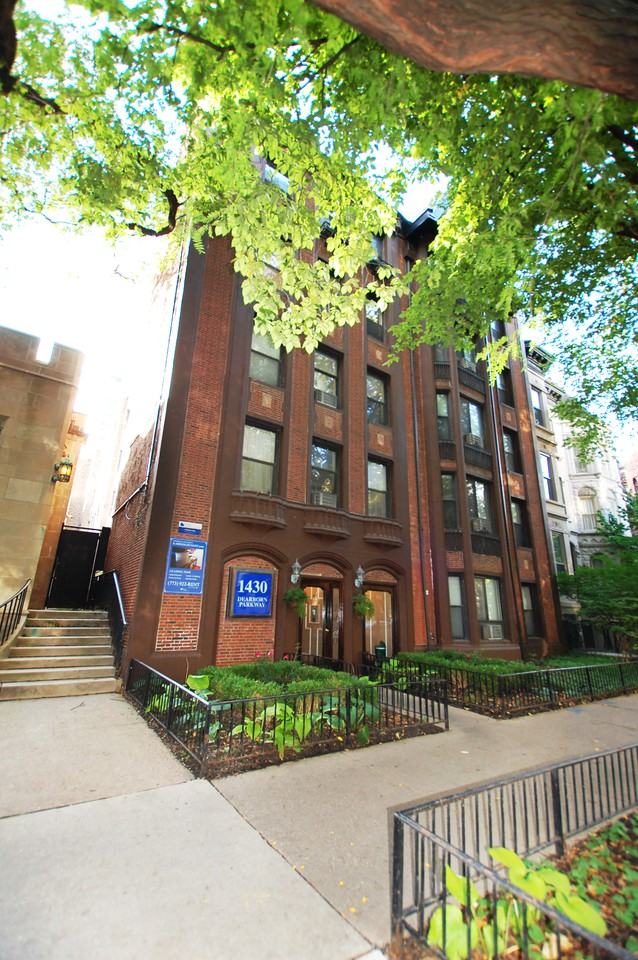 1430 N Dearborn St Apartments for Rent in Near North Side  