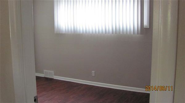 592 Dorrance Ave - Photo 2 of 6