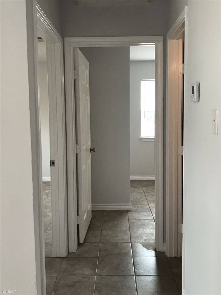 1904 Finfeather Rd - Photo 3 of 18