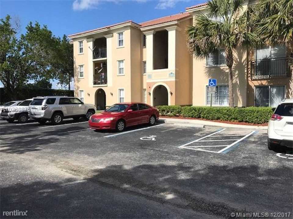 3450 Lakeside Dr #330 - Photo 2 of 19