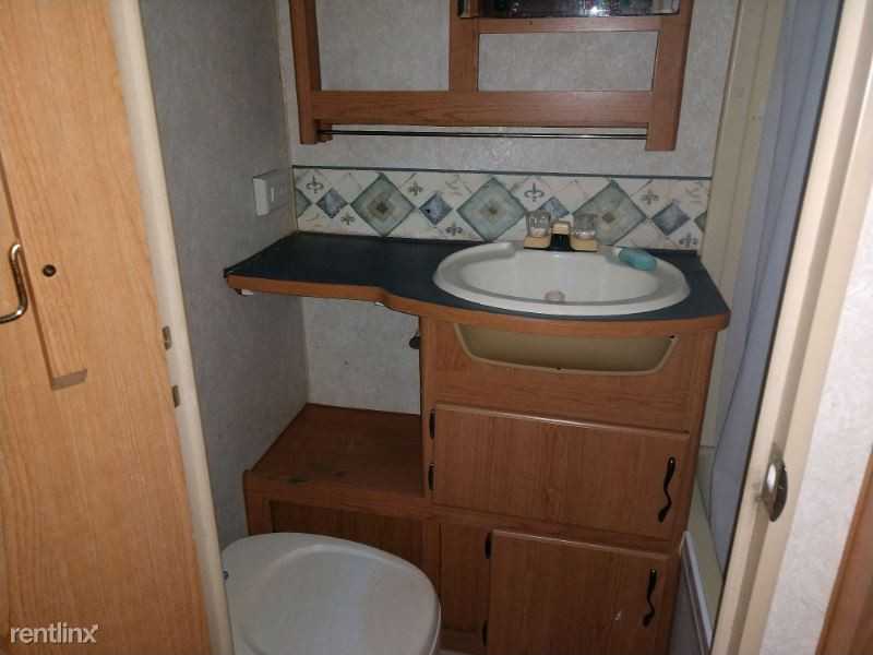 5030 Lower Bay Rd - Photo 3 of 5