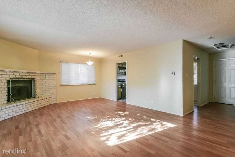 1356 Boyden Ave - Photo 3 of 11