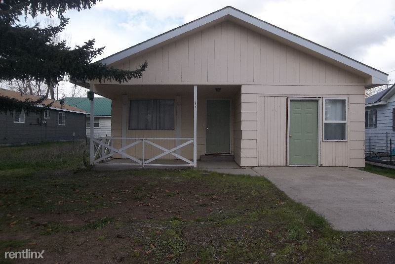 638 N Birch Ave - Photo 3 of 10