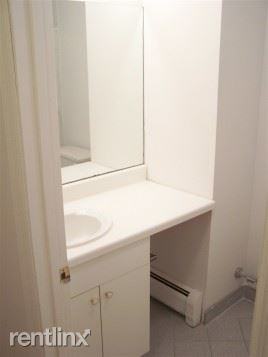 407 1st st 5E - Photo 3 of 5