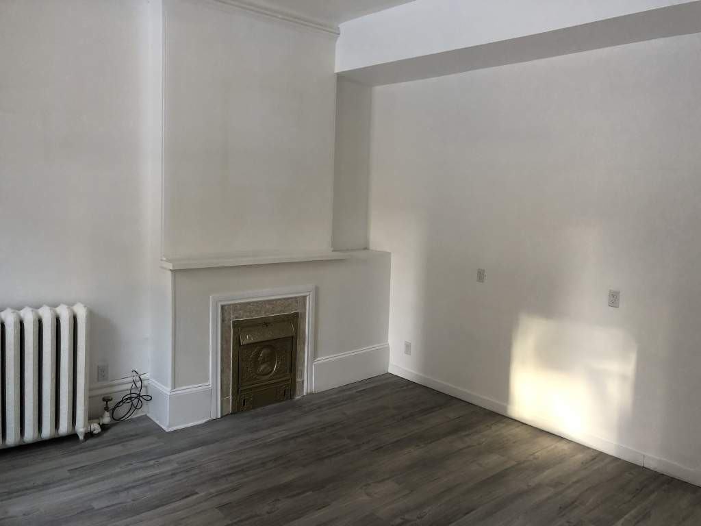 379 Cooper St Apartments for Rent in Centretown, Ottawa, ON K2P 0G8