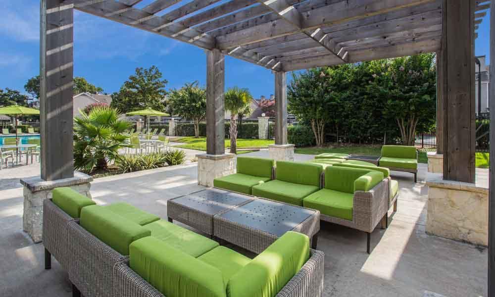 Bayou Park - Photo 3 of 44