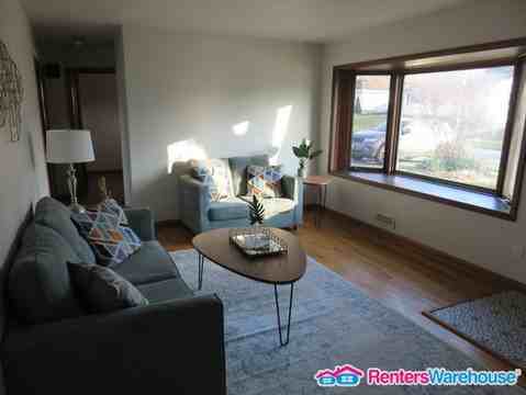 3813 Marianna Trail - Photo 3 of 20