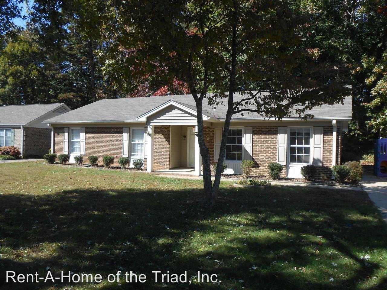 5 Cranwood Ct - Photo 2 of 6