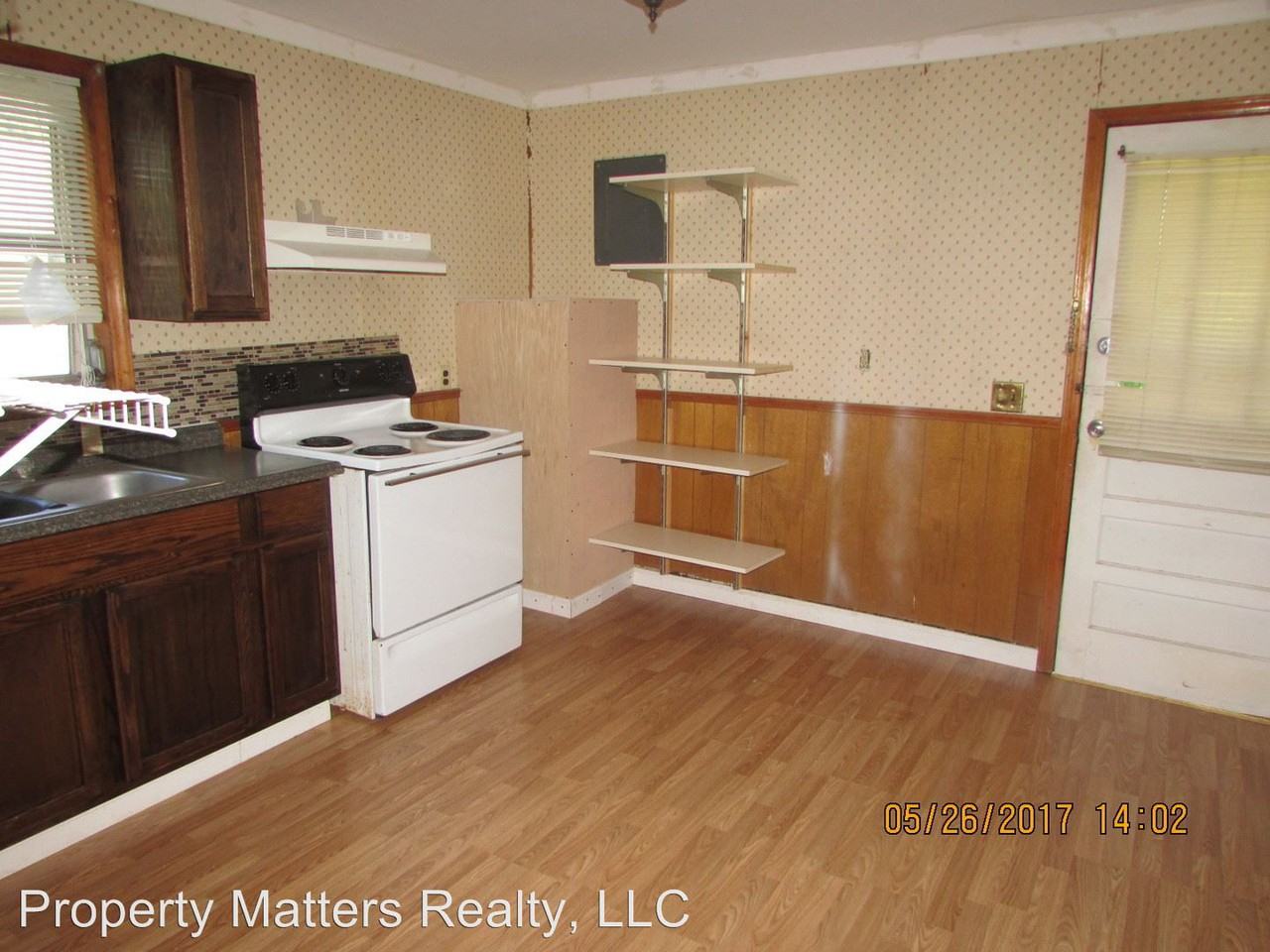 509 N Main St - Photo 3 of 6