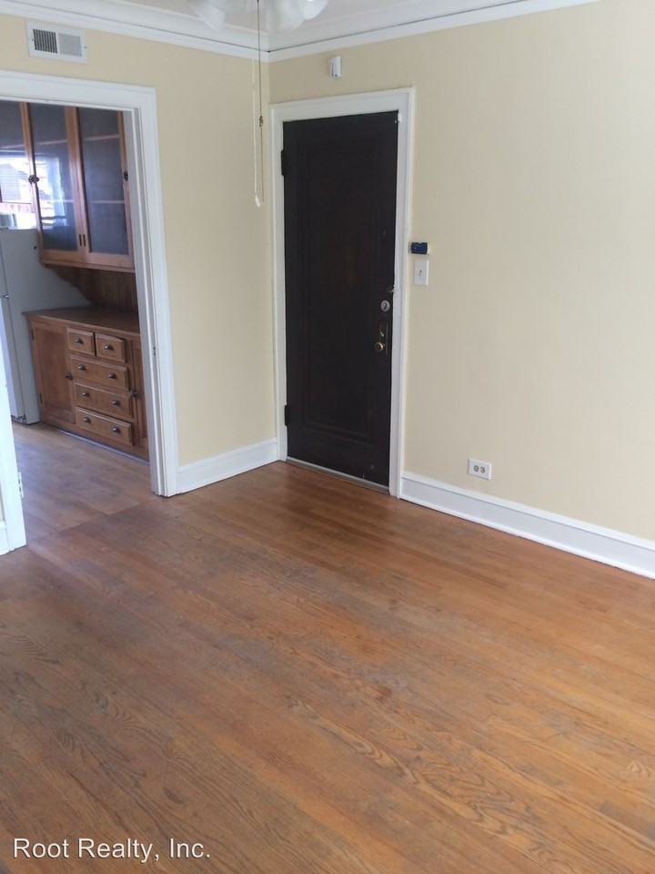 2534-44 N Kilbourn Ave - Photo 2 of 7