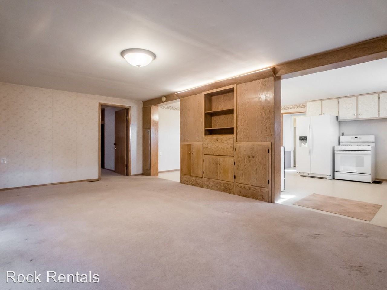 9304 W Illinois Ave - Photo 3 of 18