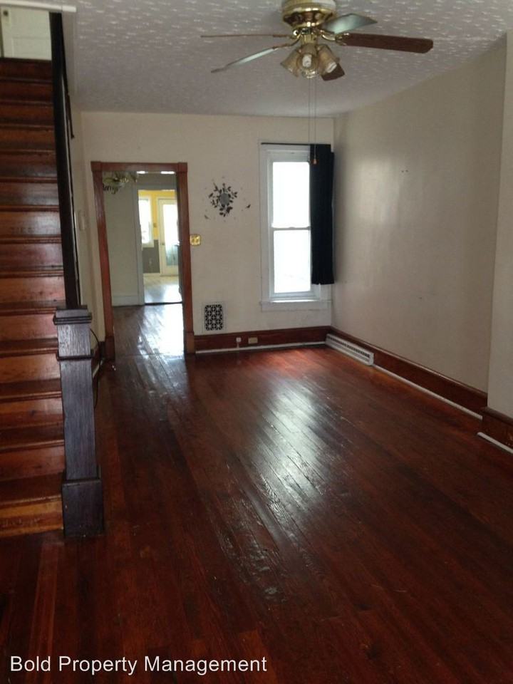 1237 Church St - Photo 2 of 14