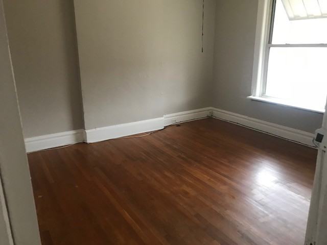 4661 Labadie Ave - Photo 2 of 17