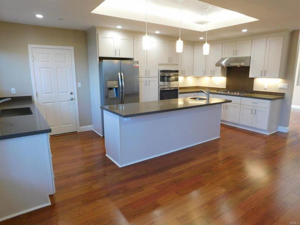 90 31st Ave - Photo 2 of 14