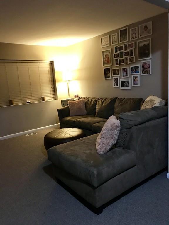 30 Bayberry Dr - Photo 3 of 21