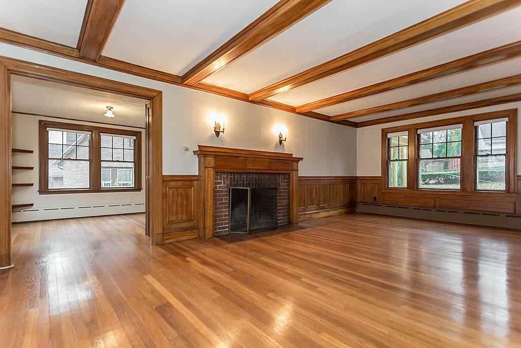 42 Clark St - Photo 3 of 12