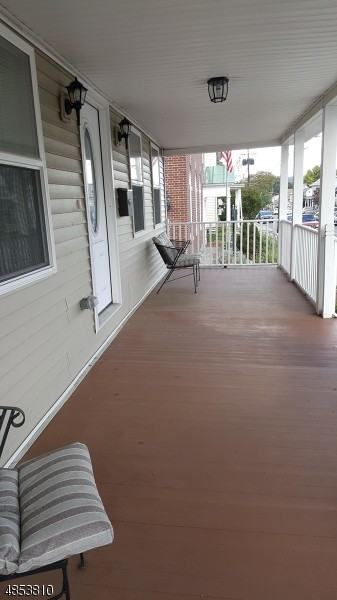 147 W Washington Ave - Photo 2 of 25