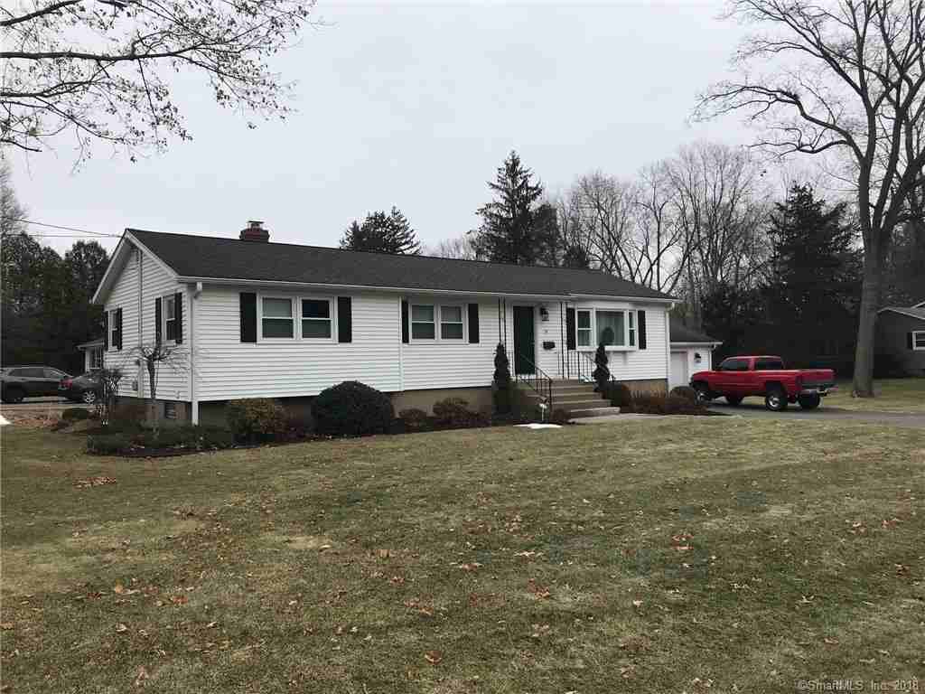 58 Larson Dr - Photo 2 of 14