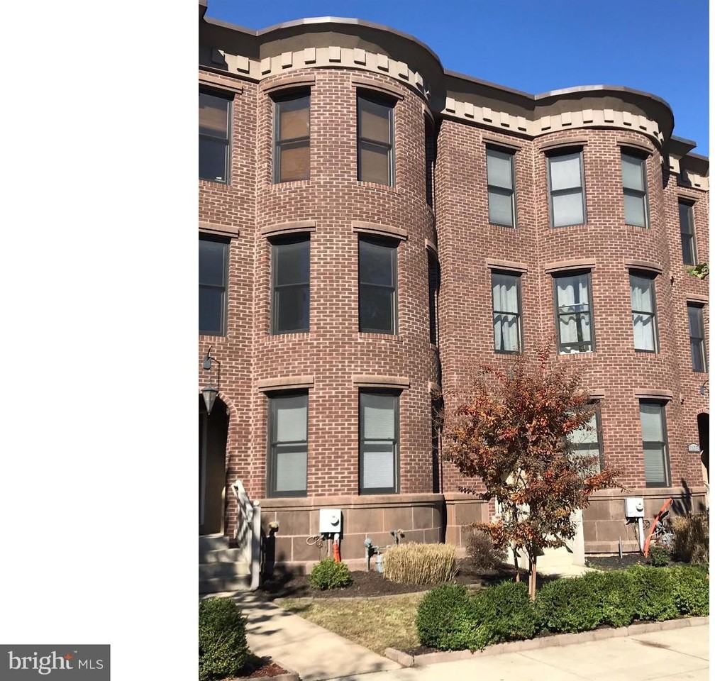 1109 Coleman St - Photo 2 of 25