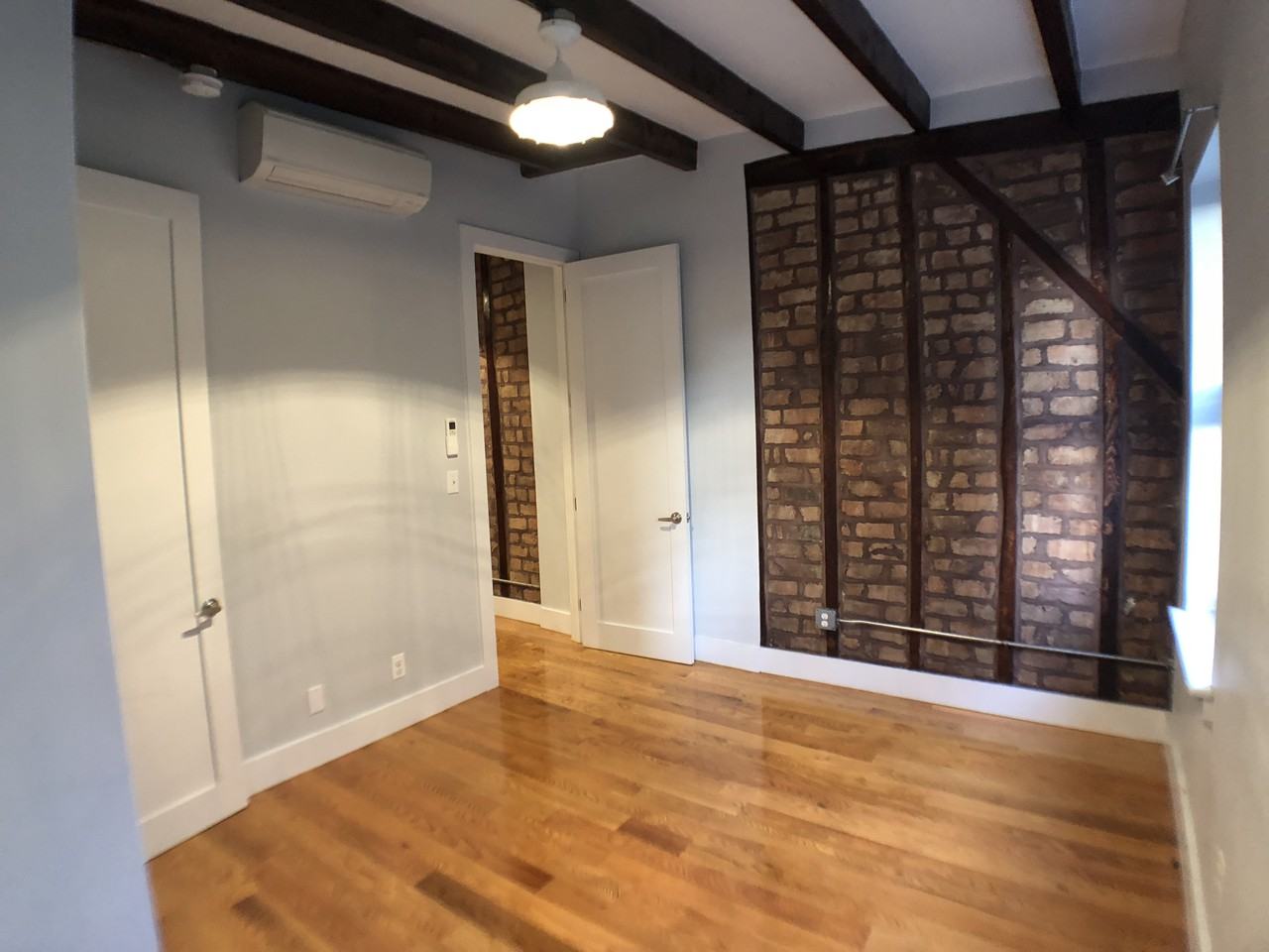 31 Montrose Avenue #vb