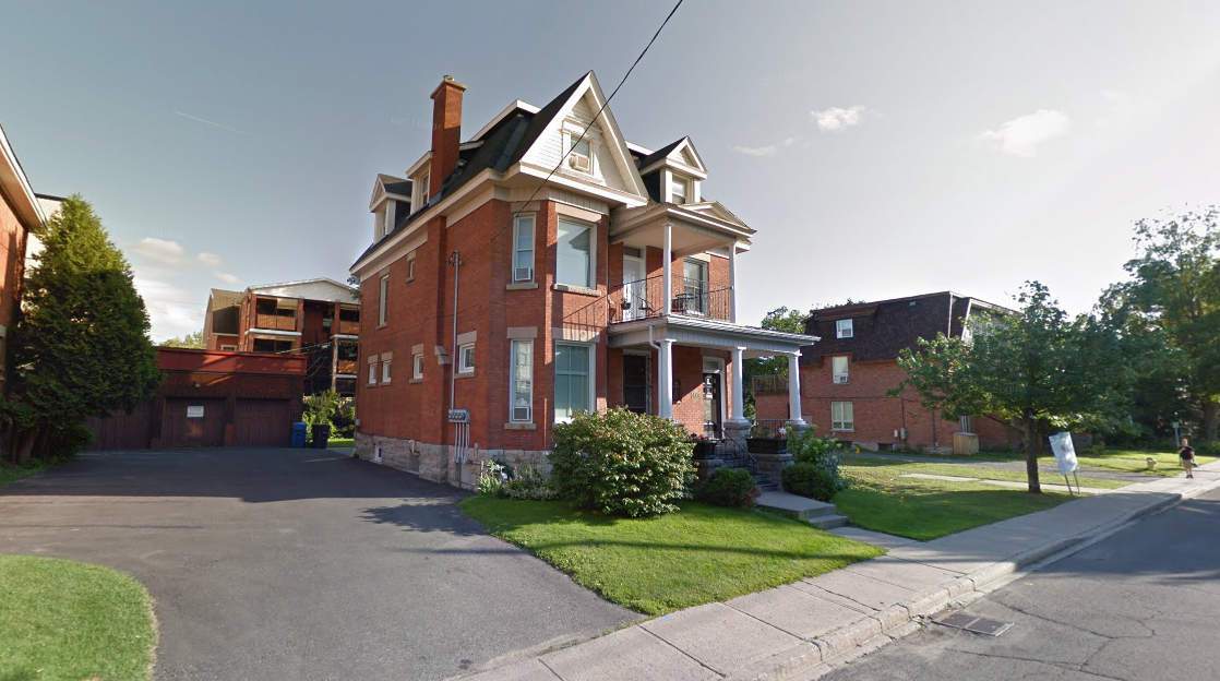 406 Daly Avenue, Ottawa, ON K1N 6H2 3 Bedroom Apartment for Rent